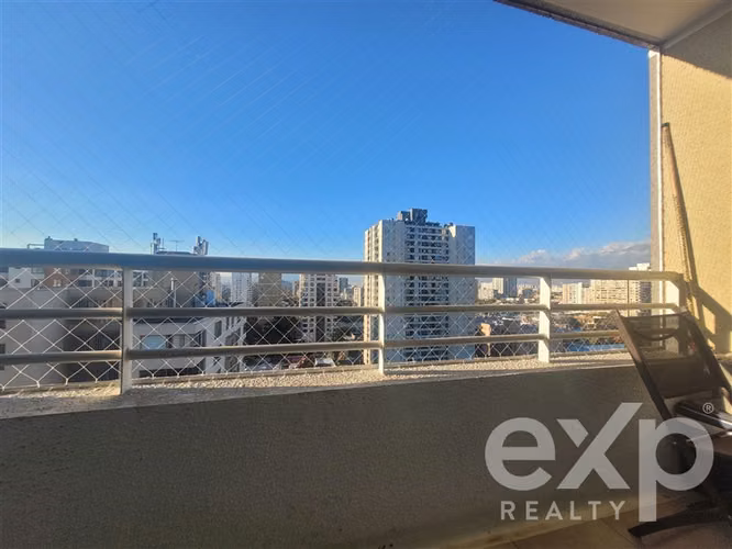 Departamento en venta de 3 dorm. 2 baños en San Miguel