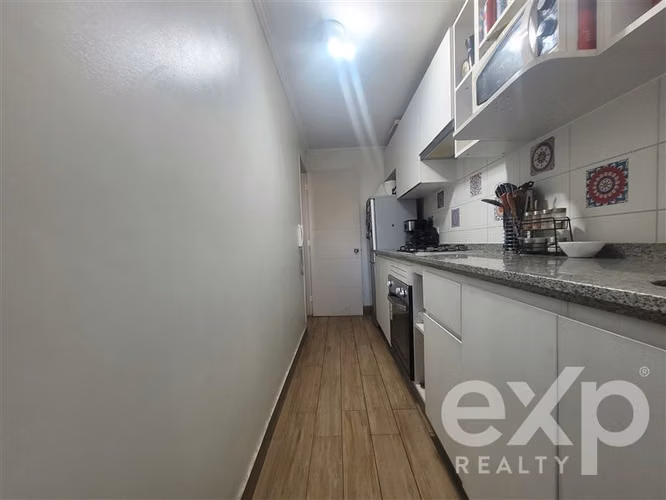Departamento en venta de 3 dorm. 2 baños en San Miguel