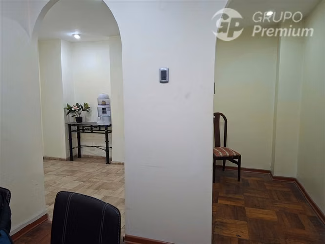 Oficina en venta en pleno centro de Santiago - Imagen 3