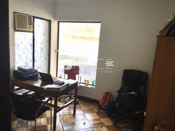 AMPLIA CASA COMERCIAL CON EXCELENTE UBICACIÓN DR. LAUTARO FERRER CON SUECIA - Imagen 13