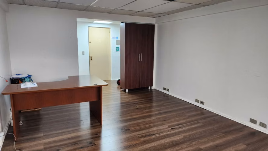 Oficina central de 30 mts2 - Un ambiente