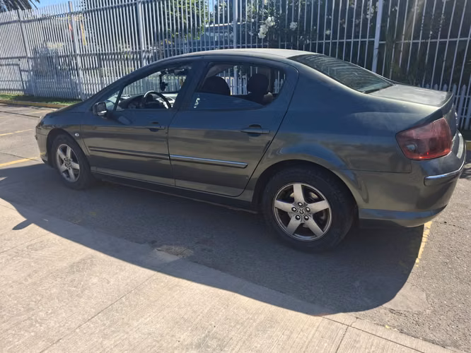 Peugeot 407 año 2008