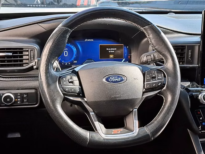 FORD EXPLORER 2021 - Imagen 12