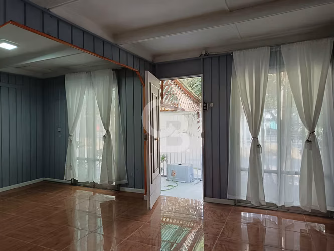 Casa Familia o Negocio / sector Colón Oriente