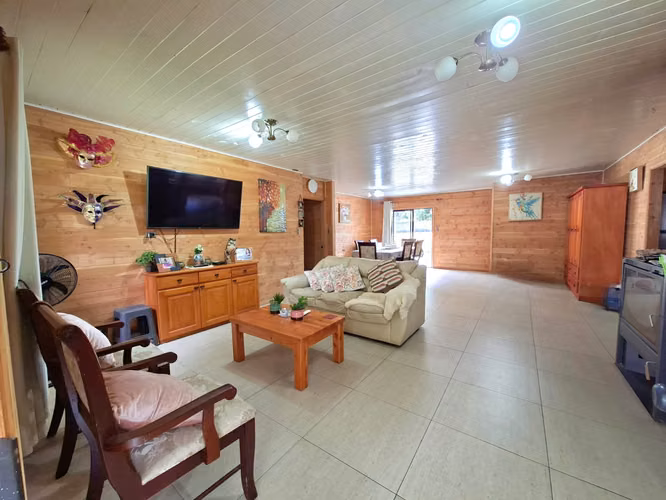  Venta Hermosa Parcela con Casa a Orilla de Río Liucura – Huife Pucón, Sur de Chile 