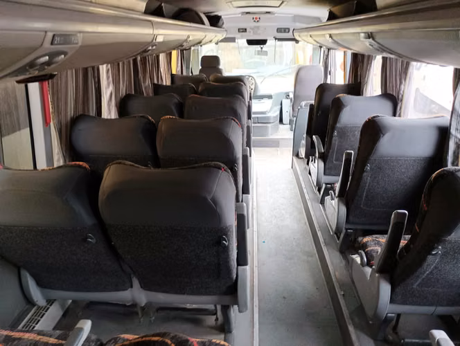 TAXIBUS MERCEDES BENZ 2016 SENIOR TURISMO
