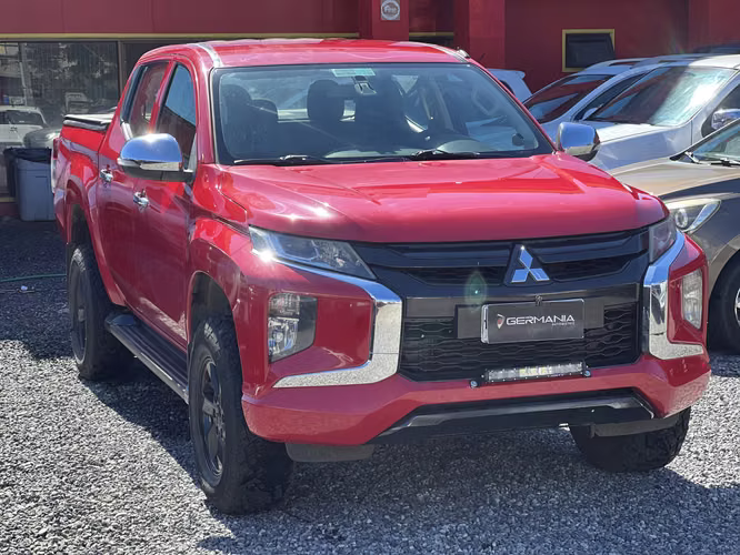 MITSUBISHI L200 2020 4X4 DIESEL MT - Imagen 2