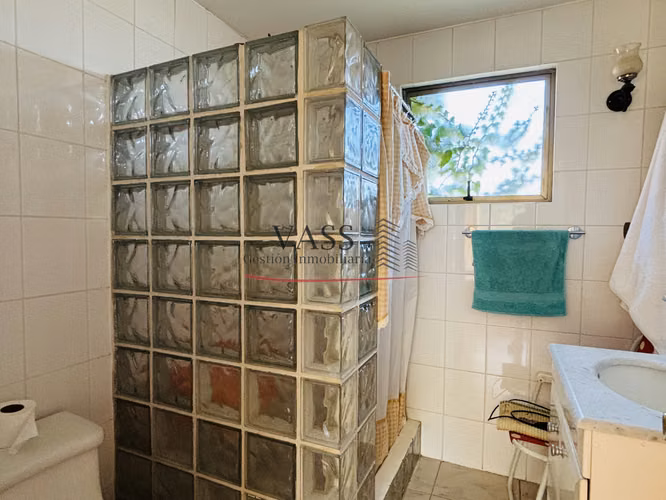 VASS Vende casa 3D3B2E piscina cerca plaza de los caballos - Imagen 17