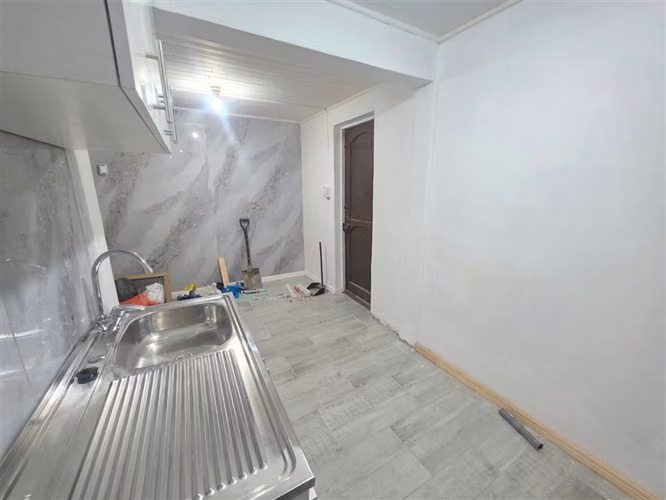 Casa en venta de 2 dormitorios 1 baño en Coronel