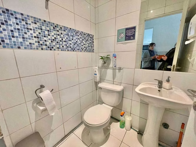 VENTA DE DERECHO DE LLAVES + ARRIENDO  (163044)