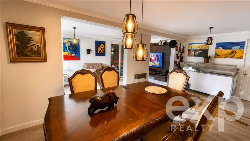 Casa Remodelada con Piscina en Laguna del Sol - Imagen 7