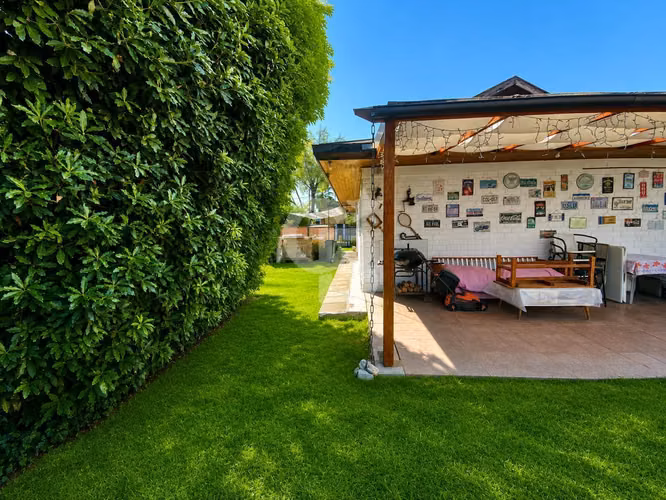 Casa con Gran Potencial en Las Condes