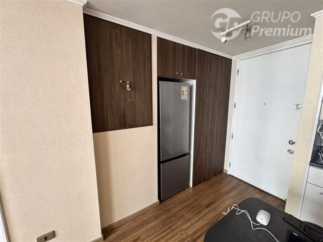 Departamento en venta de 1 dorm. a la puerta metro Ecuador