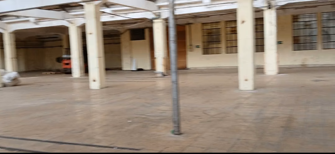 ARRIENDO BODEGA TOMÉ