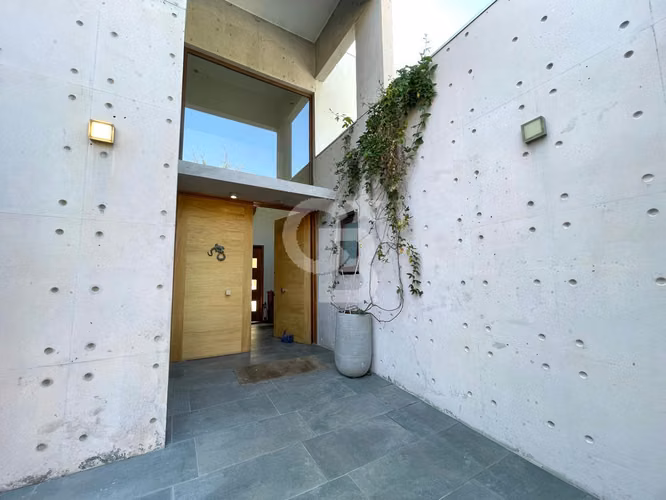 Espectacular casa Santuario del Valle
