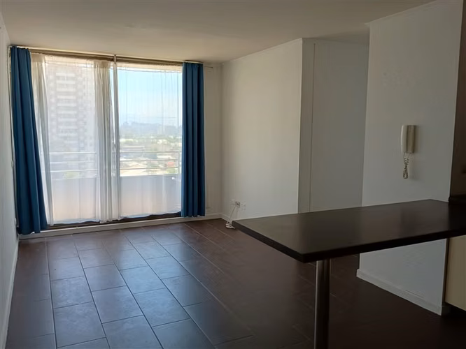 Venta oferta cómodo de departamento de 2 dorm. en Av. Macul
