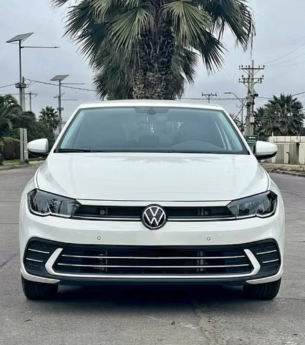 VOLKSWAGEN POLO HIGHLINE 1.0 TSI AT 