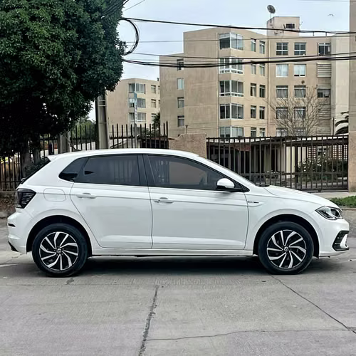 VOLKSWAGEN POLO HIGHLINE 1.0 TSI AT 
