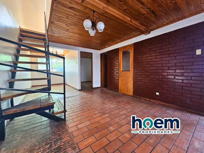Casa en venta ubicada en Villa Doña Ignacia I, Sector Sur poniente de Talca.
