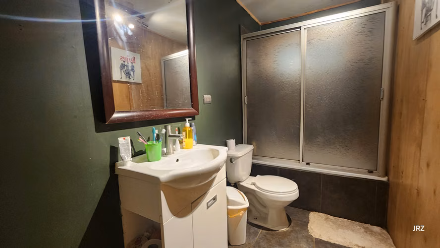 MODERNA CASA CON GRAN QUINCHO TERRENO DE 6800M2