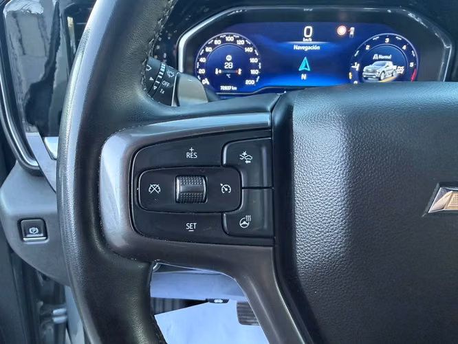 CHEVROLET SILVERADO 2023