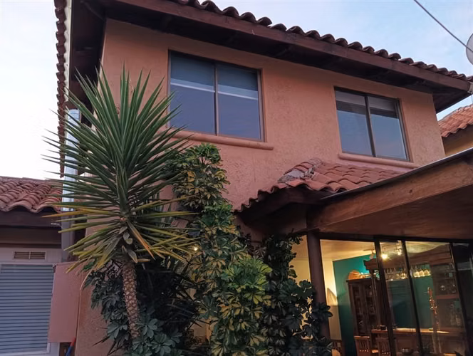 TusCorredores arrienda hermosa casa en Hacienda el Peñon