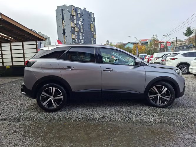 PEUGEOT 3008 ACTIVE 1.5 DIESEL - Imagen 7