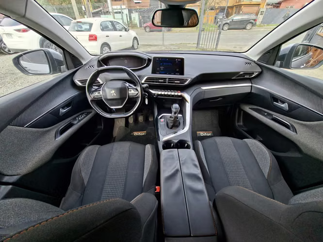 PEUGEOT 3008 ACTIVE 1.5 DIESEL - Imagen 17