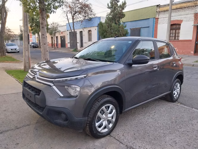 CITROEN C3 1.2 gasolina AÑO 2024