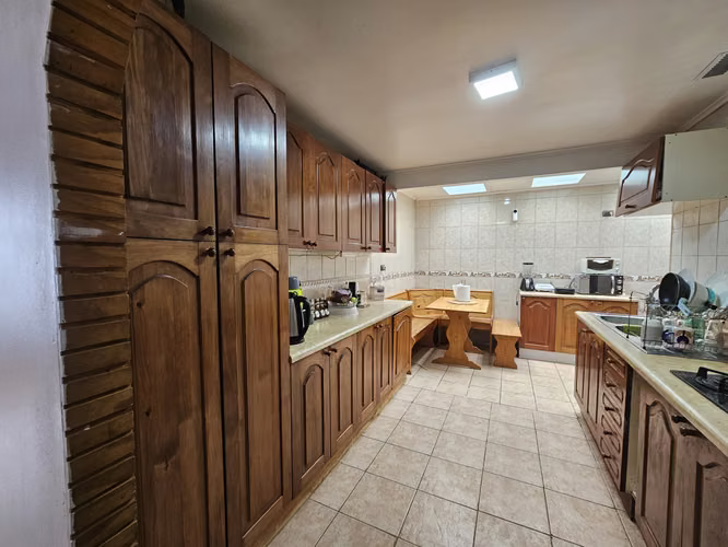 CASA 4D2B BODEGA LAVANDERIA EN NUEVA VILLA DEL REY
