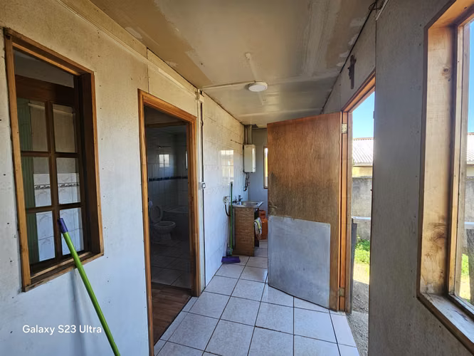 CASA CON EXCELENTES ACCESOS A LOCOMOCION Y SERVICIOS