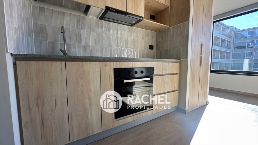 SE ARRIENDA DEPARTAMENTO ESTUDIO NUEVO EDIFICIO STEPKE – SECTOR AVDA ALEMANIA