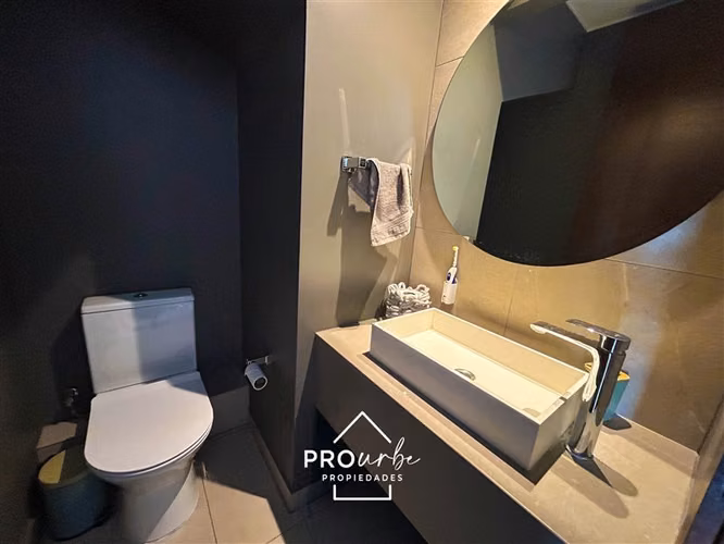 Departamento en venta de 2 dorm. en Las Condes