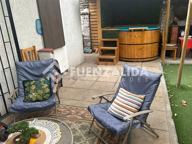 Casa amplia en venta de 3D 2B en Macul