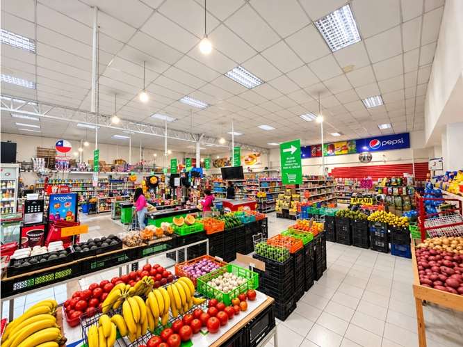 Venta derecho de llaves  Supermercado, Metro Universidad de chile