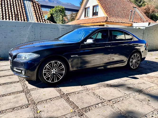 BMW 535I PREMIUM 3.0 TWIN TURBO 2015 - Imagen 4
