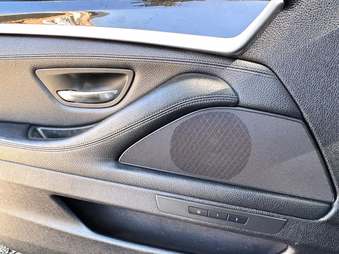BMW 535I PREMIUM 3.0 TWIN TURBO 2015 - Imagen 11