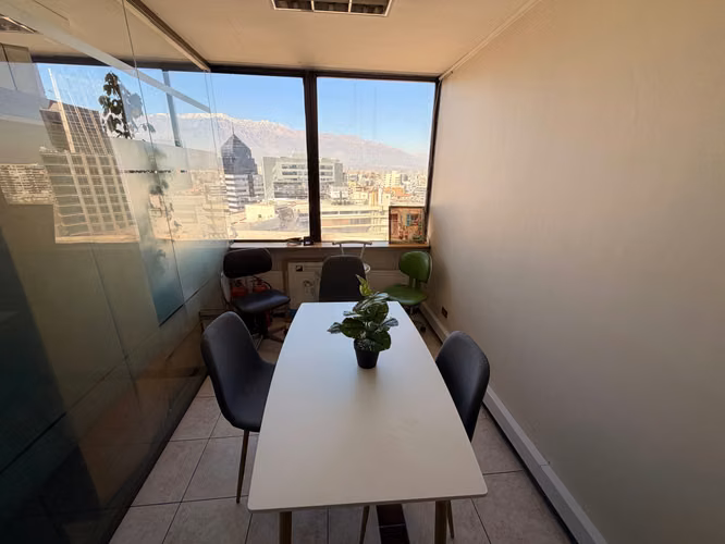 Espaciosa Oficina en Entorno Corporativo (163615)