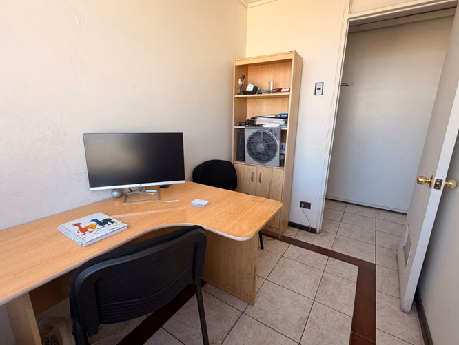 Espaciosa Oficina en Entorno Corporativo (163615)