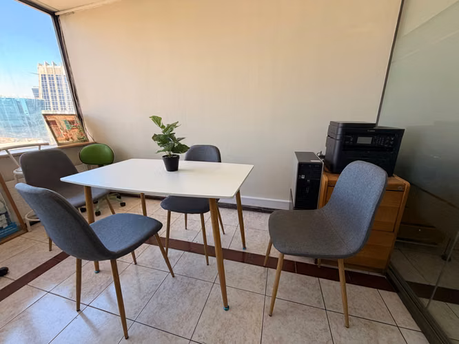 Espaciosa Oficina en Entorno Corporativo (163615)
