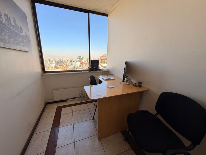 Espaciosa Oficina en Entorno Corporativo (163615)