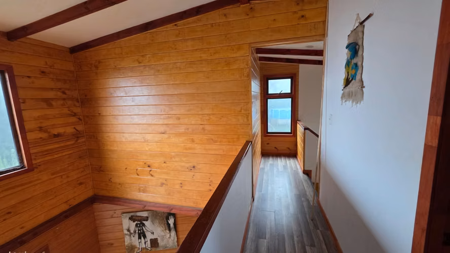 Se vende hermosa parcela de 5.200 m2 con casa de 139 m2 en sector Pichihuape