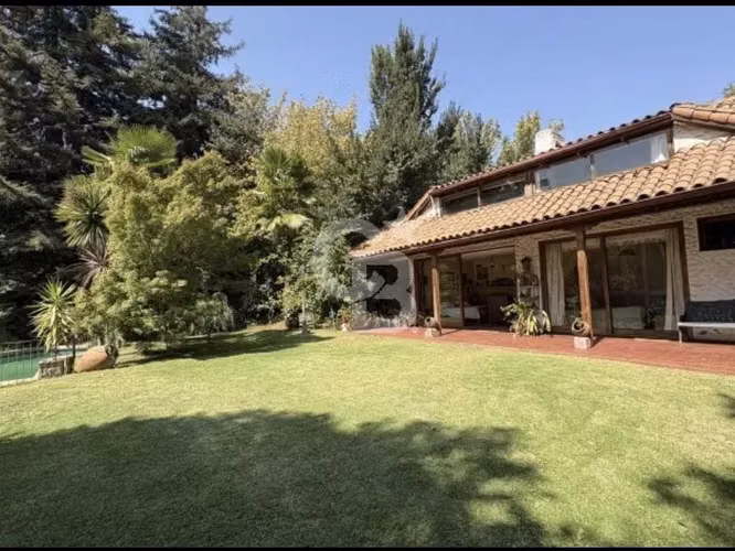 Oportunidad, Excelente casa ,  cercana Colegio Newland