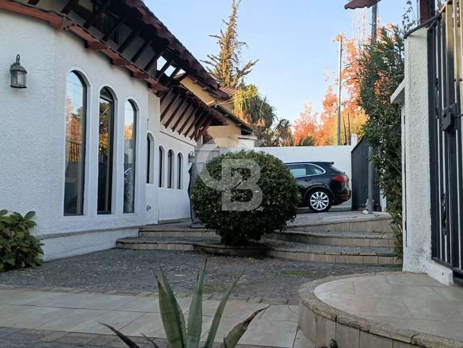 Casa Venta 4D en suite /piscina y quincho. CBG - Imagen 24