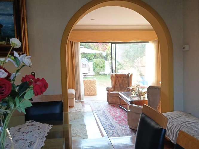 Casa Venta 4D en suite /piscina y quincho. CBG - Imagen 8