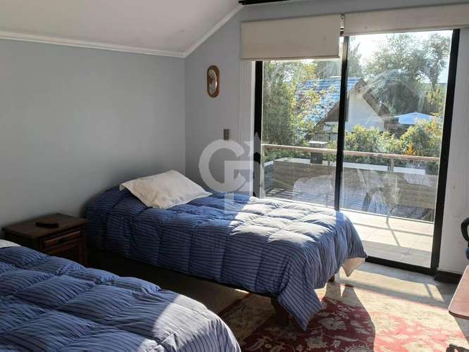 Casa Venta 4D en suite /piscina y quincho. CBG - Imagen 16