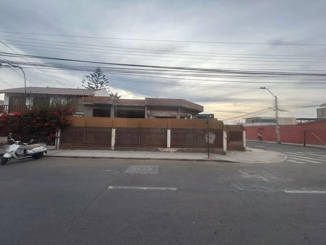 SE VENDE O ARRIENDA PROPIEDAD  MAGISTERIO
