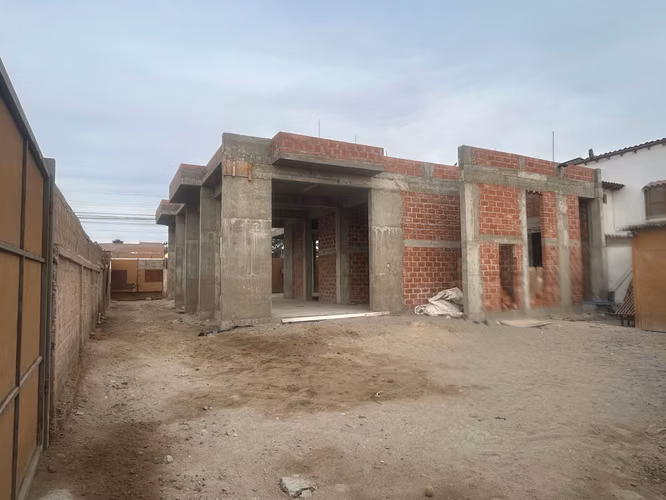 SE VENDE O ARRIENDA PROPIEDAD  MAGISTERIO