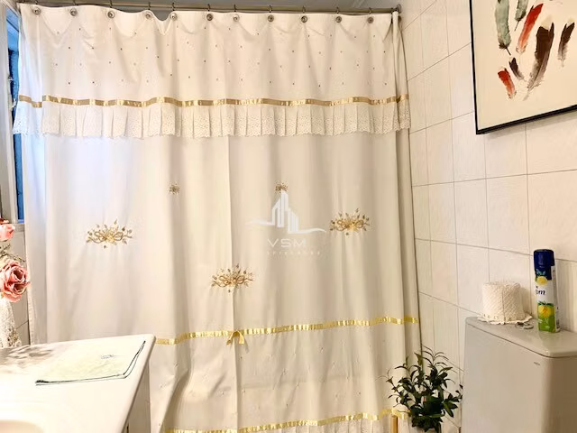CASA DE UN PISO EN SECTOR RESIDENCIAL DE VITACURA - Imagen 12