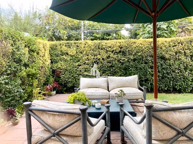 CASA DE UN PISO EN SECTOR RESIDENCIAL DE VITACURA - Imagen 2